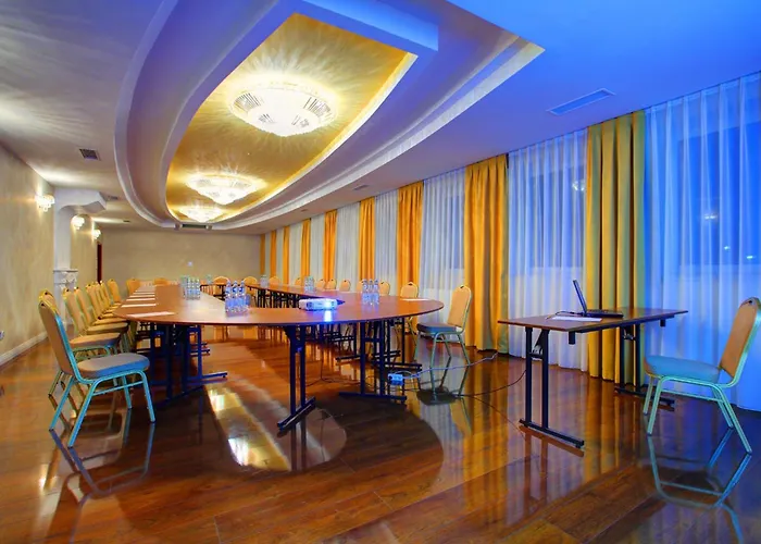 Hotel Holiday Park Warszawa